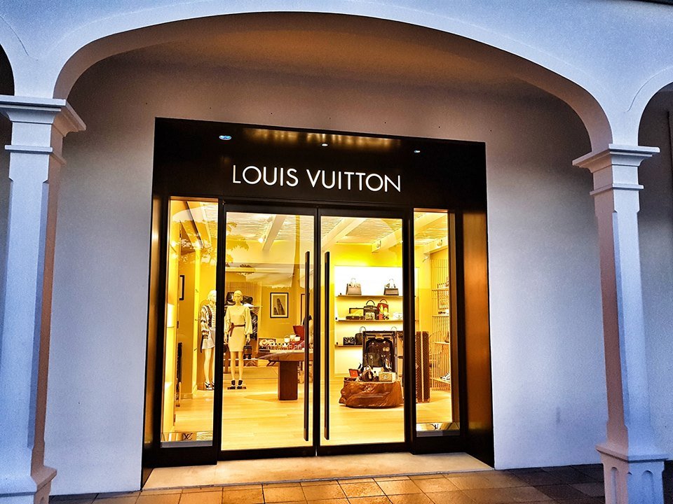 Louis Vuitton  Shopping St Barth